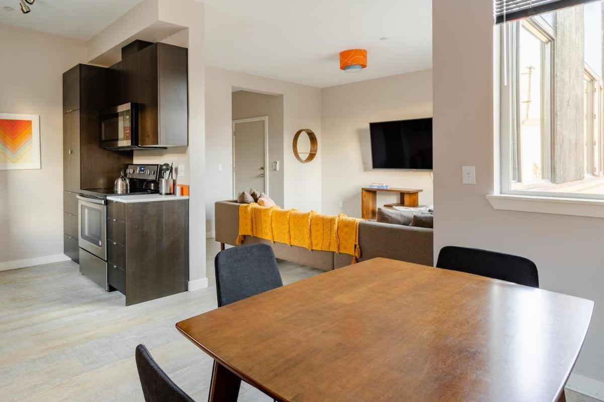 Apartment The Mid-century In - Thrift & Eat *