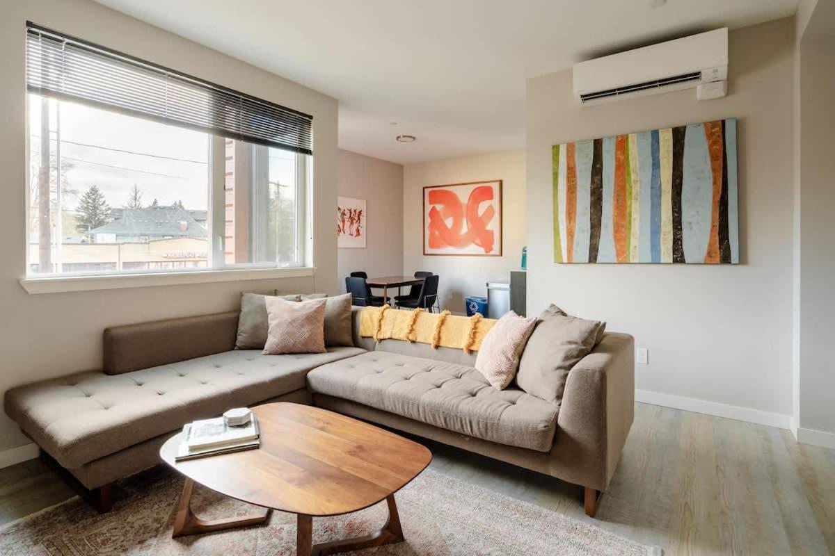 The Mid-century In - Thrift & Eat Portland